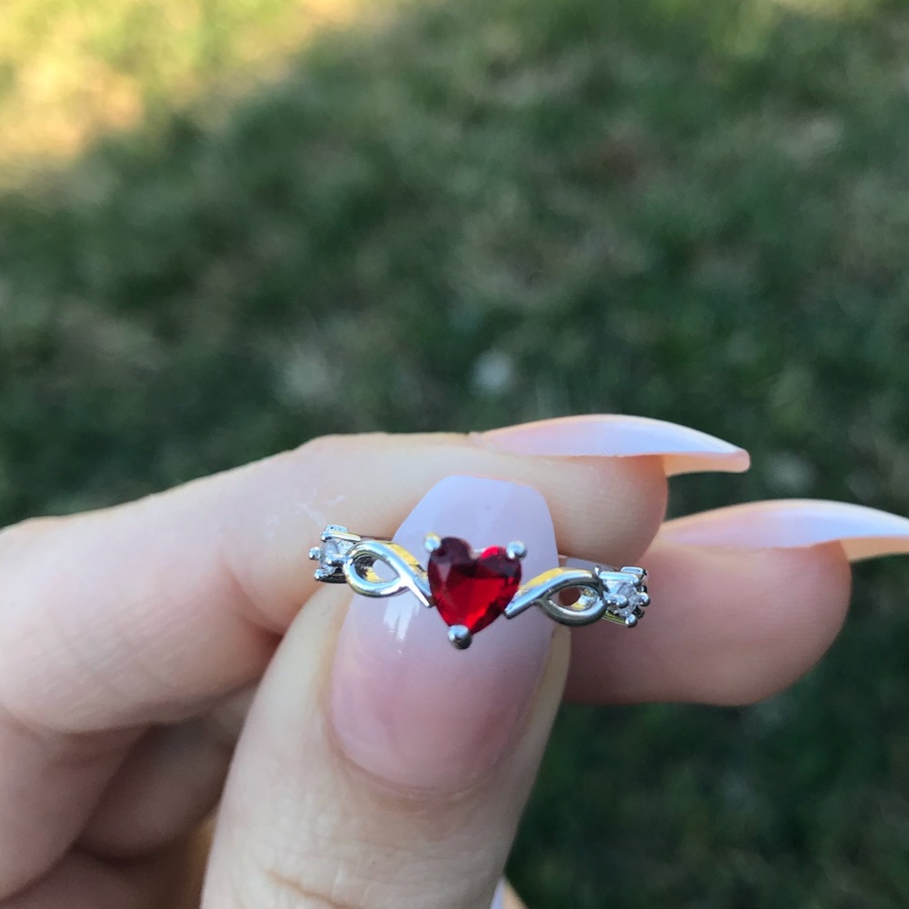 New Huitan Simple Heart Ring For Women - Picture 5 of 5